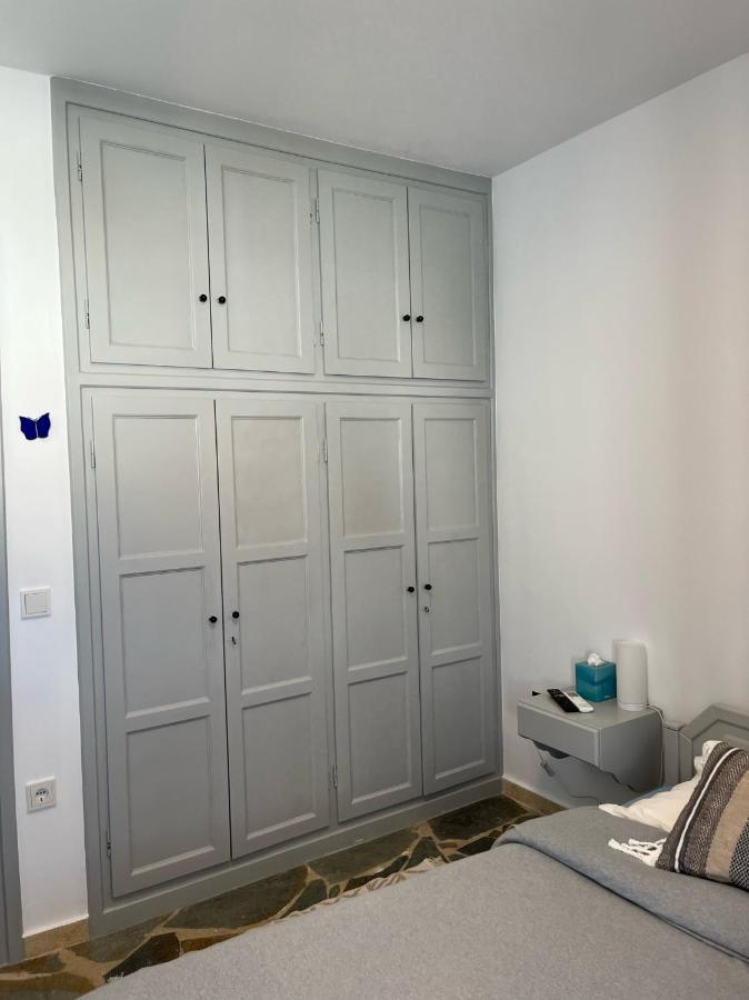 Sea Views - Marble Palace - 2 Floors Tinos Екстер'єр фото