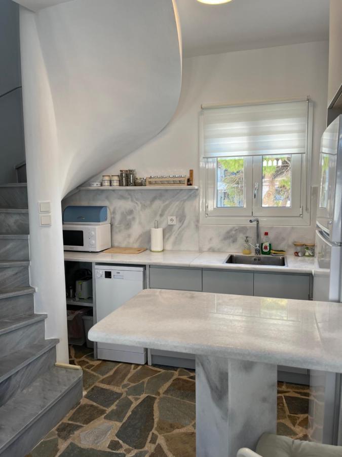 Sea Views - Marble Palace - 2 Floors Tinos Екстер'єр фото